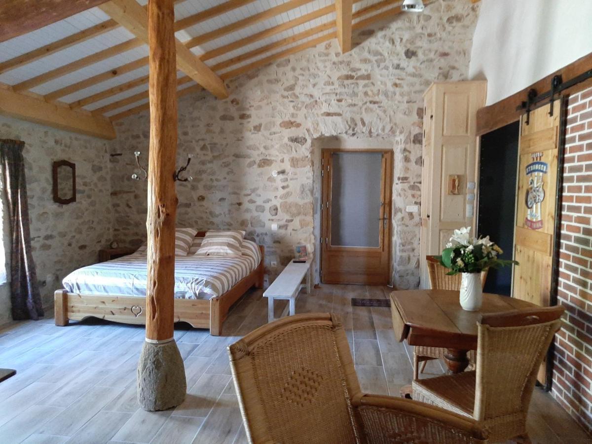 Mont2Roux Apartment Montpeyroux  Екстериор снимка