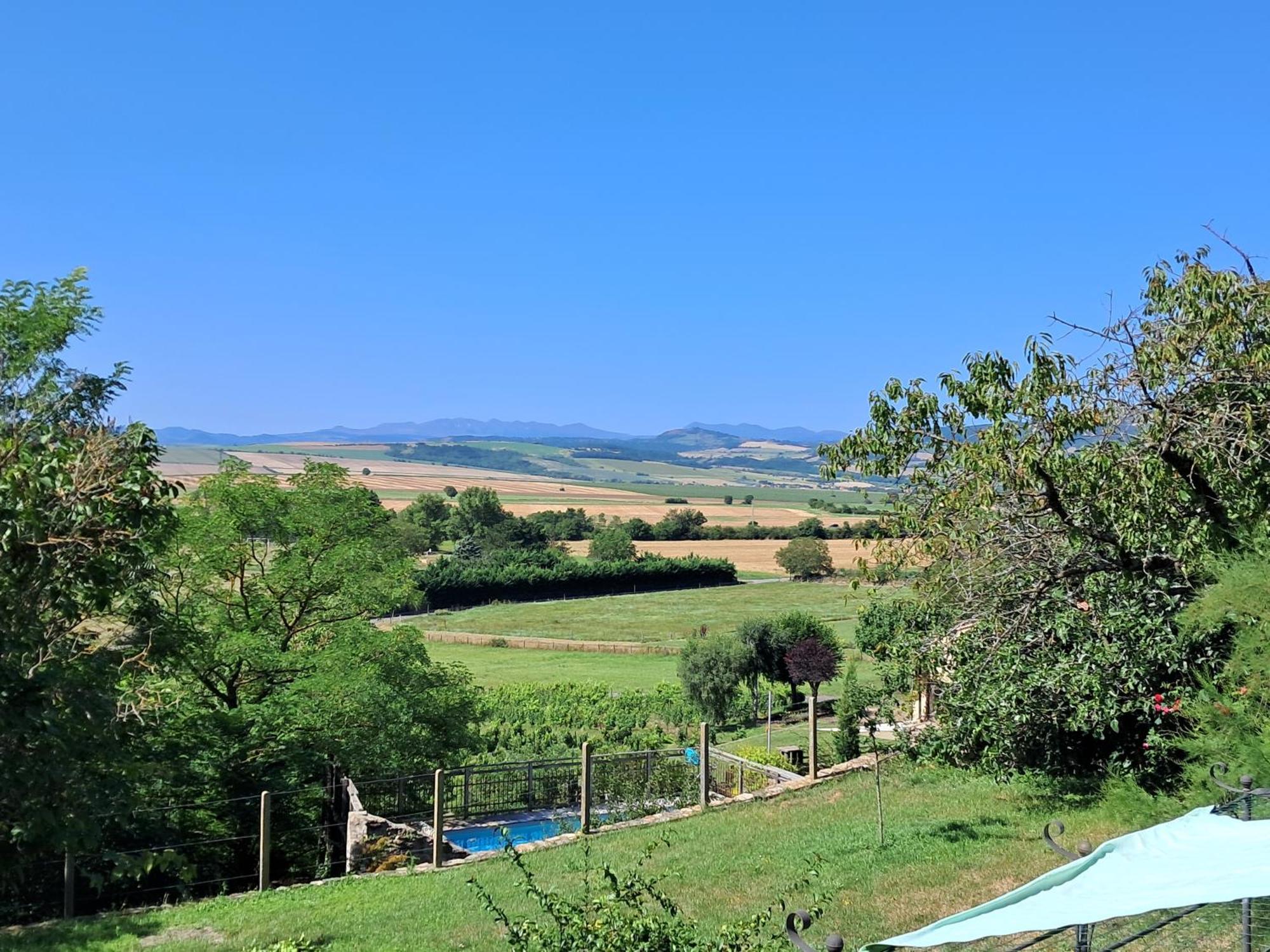 Mont2Roux Apartment Montpeyroux  Екстериор снимка