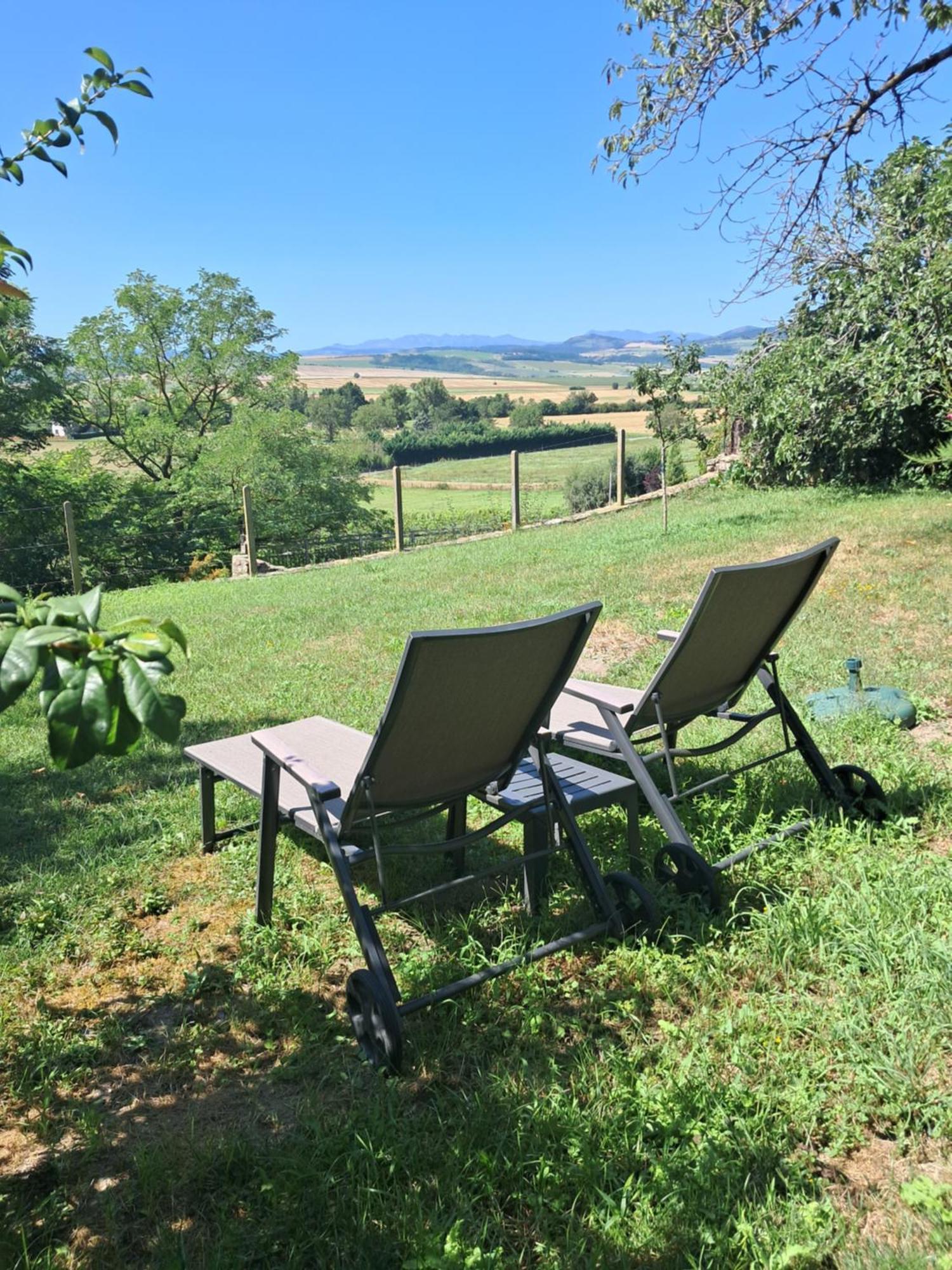 Mont2Roux Apartment Montpeyroux  Екстериор снимка